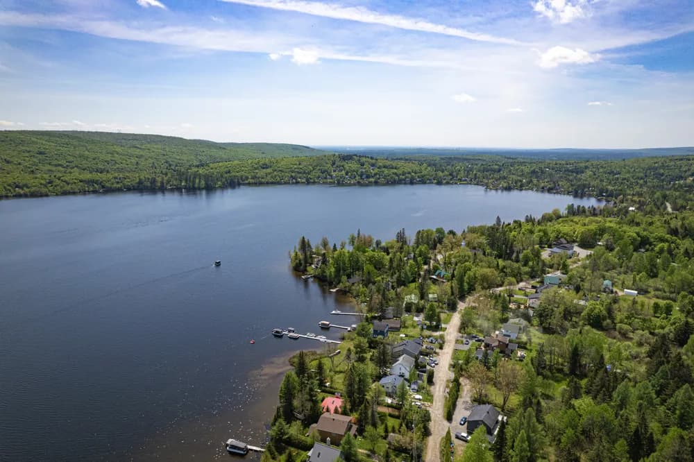 Lac-Sergent skyline