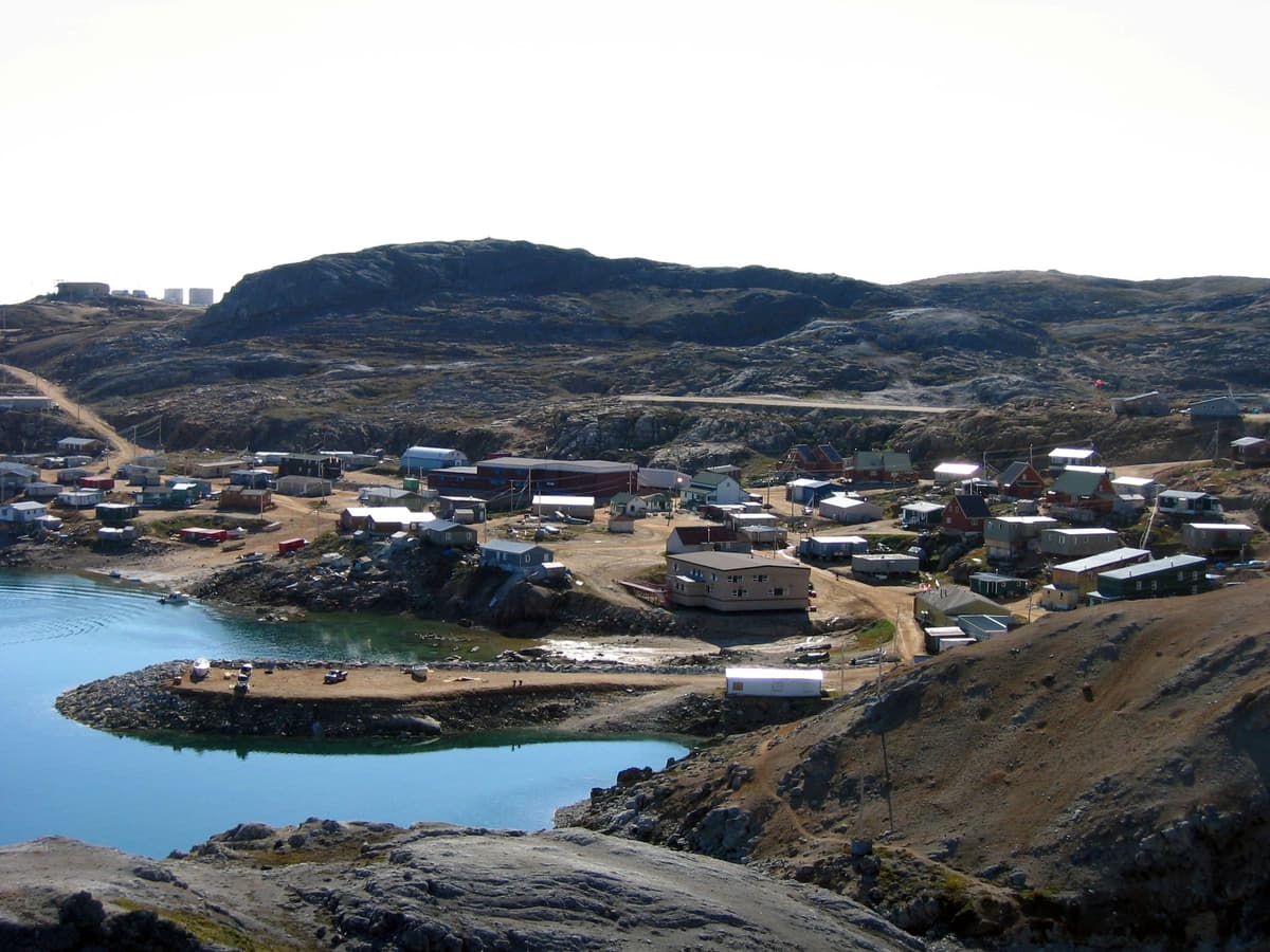 Kimmirut skyline
