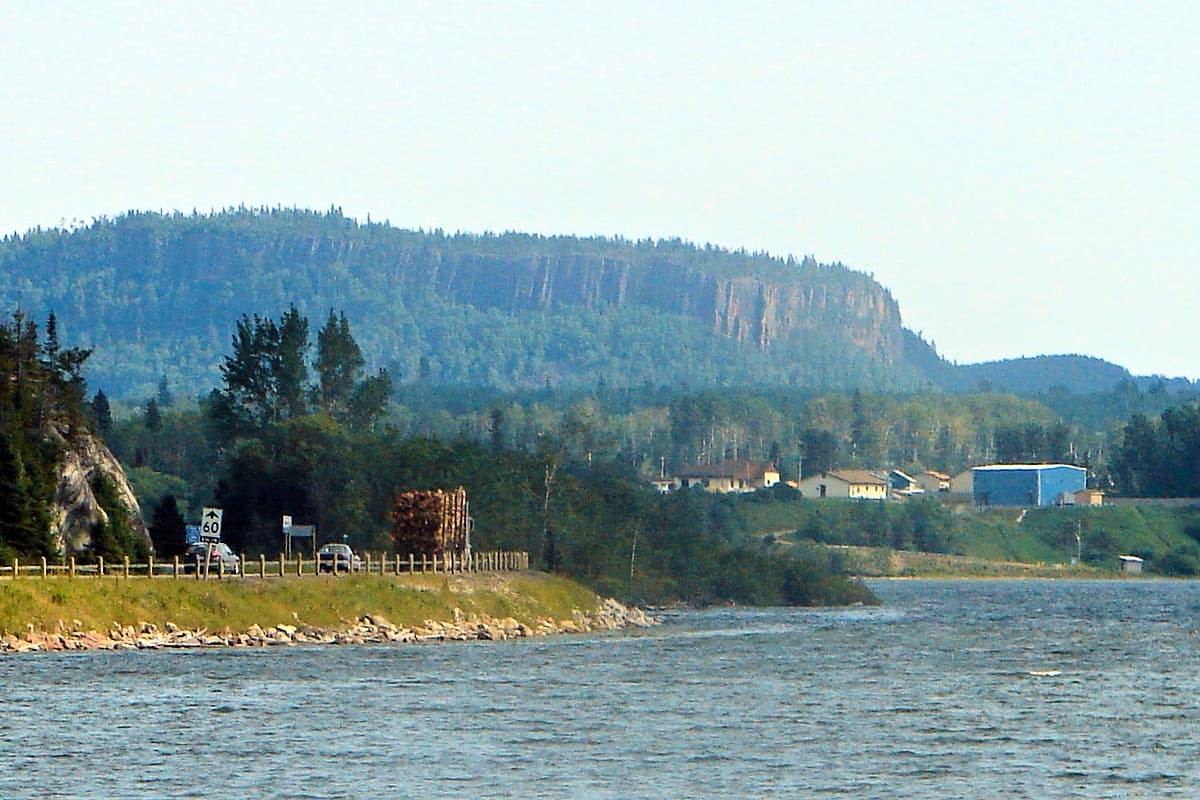 Lake Helen 53A skyline