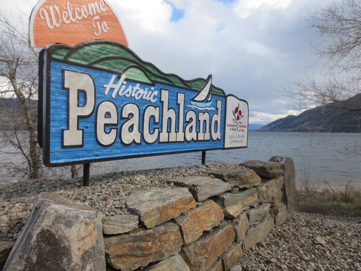 Peachland skyline
