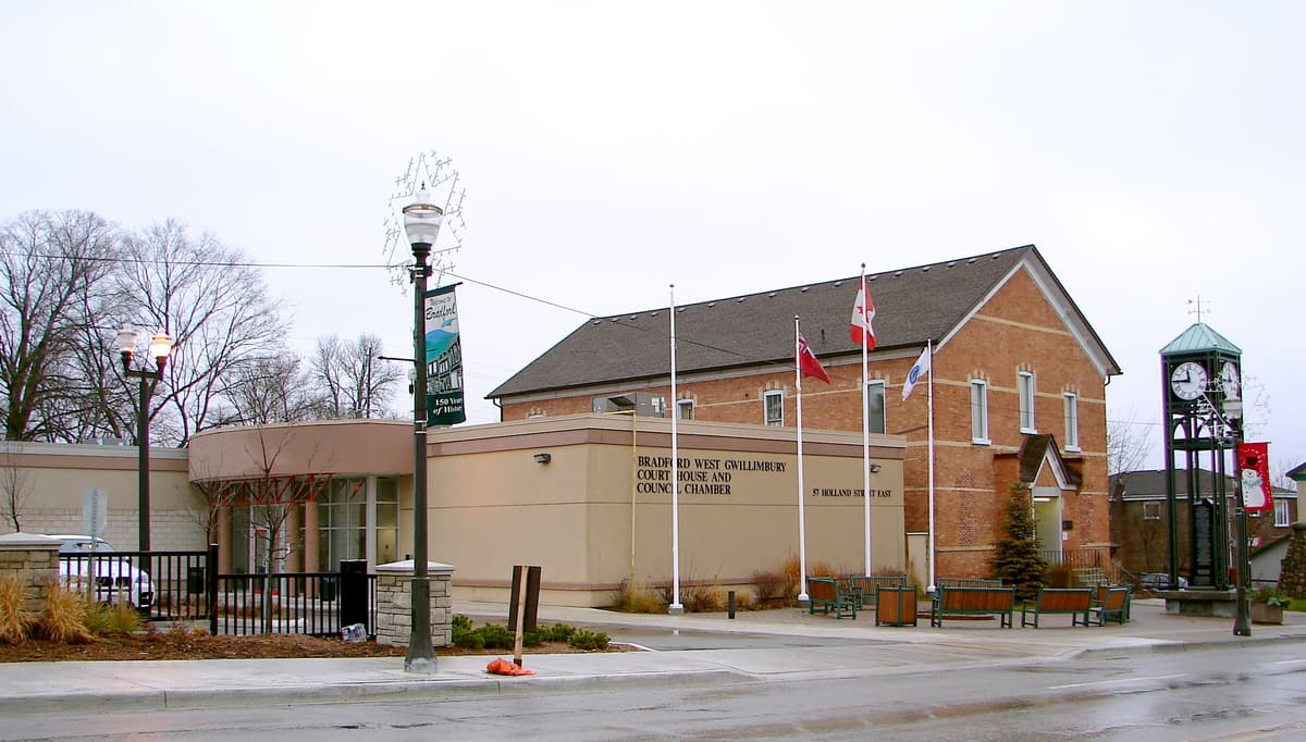 Bradford West Gwillimbury skyline