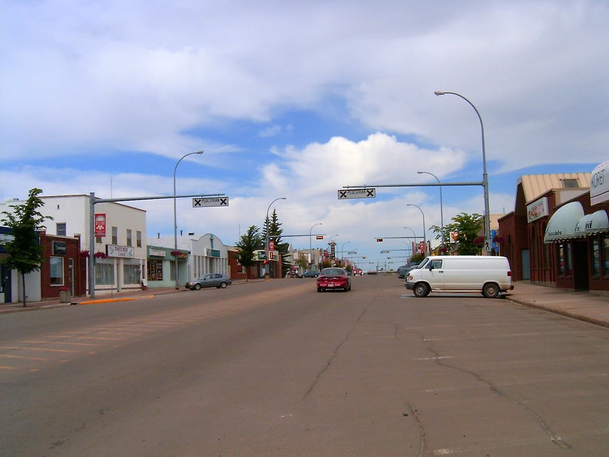 Stettler skyline